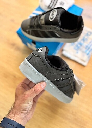 Adidas Adidas Campus 00s 