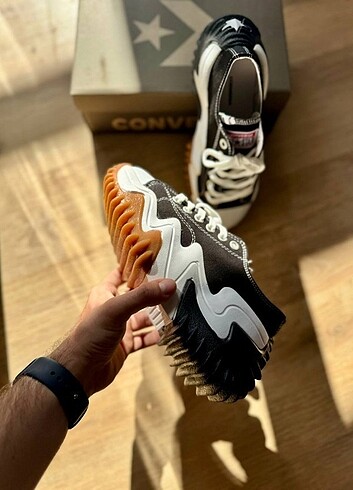38 Beden Converse Runstar Motion