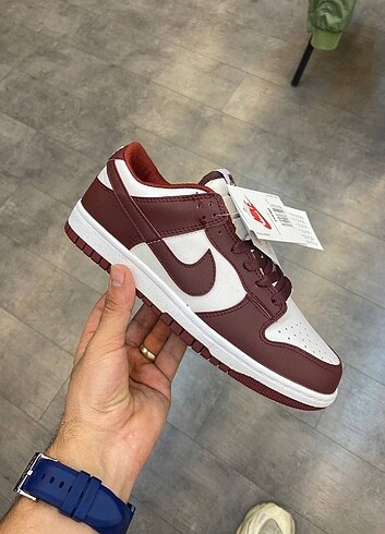 Nike Dunk Low