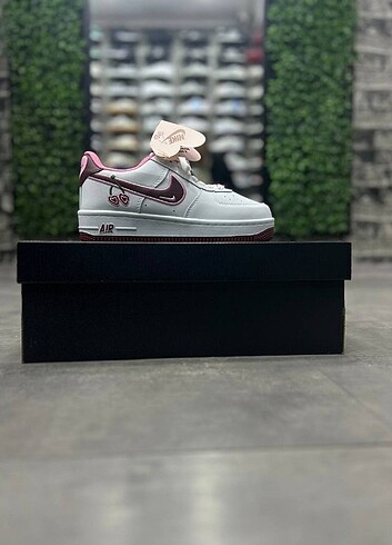 Nike Air Force 1 Kiraz 