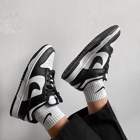 Nike Dunk Low