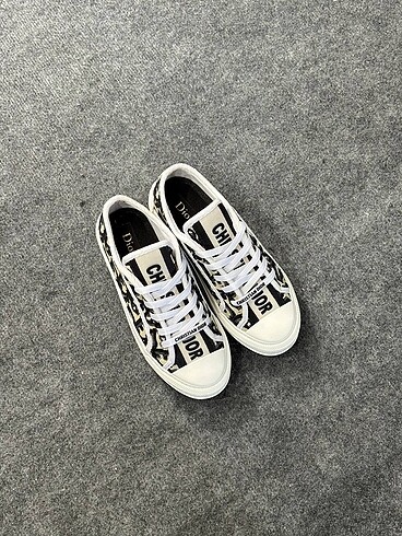 38 Beden Christian Dior