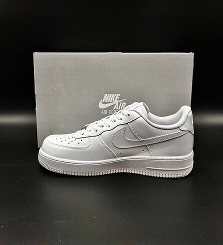 38 Beden beyaz Renk Nike Air Force 1
