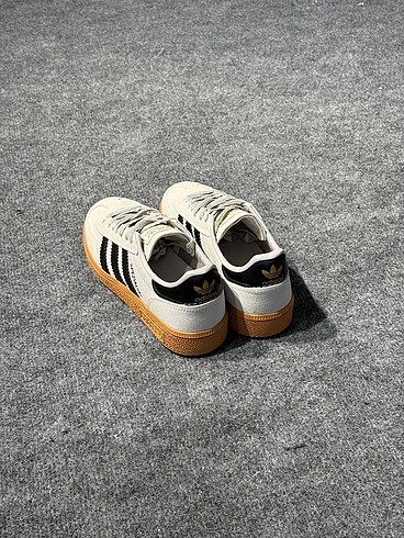 37 Beden Adidas Spezial