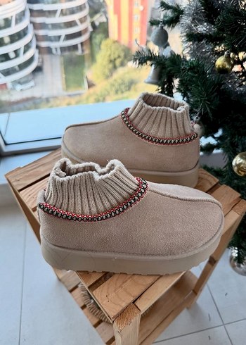 Ugg Çoraplı Ugg Tazz Sliper | Gardrops
