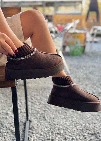 Ugg Tazz Sliper Bot | Gardrops