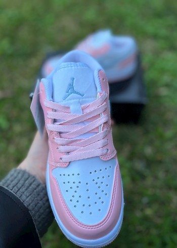 Nike Air Jordan 1 Low Pembe - Görsel 11