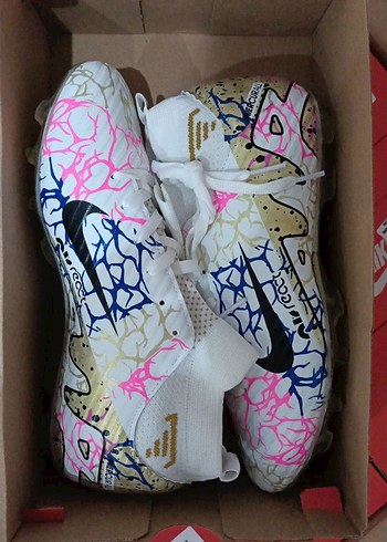 43 Beden Nike Krampon
