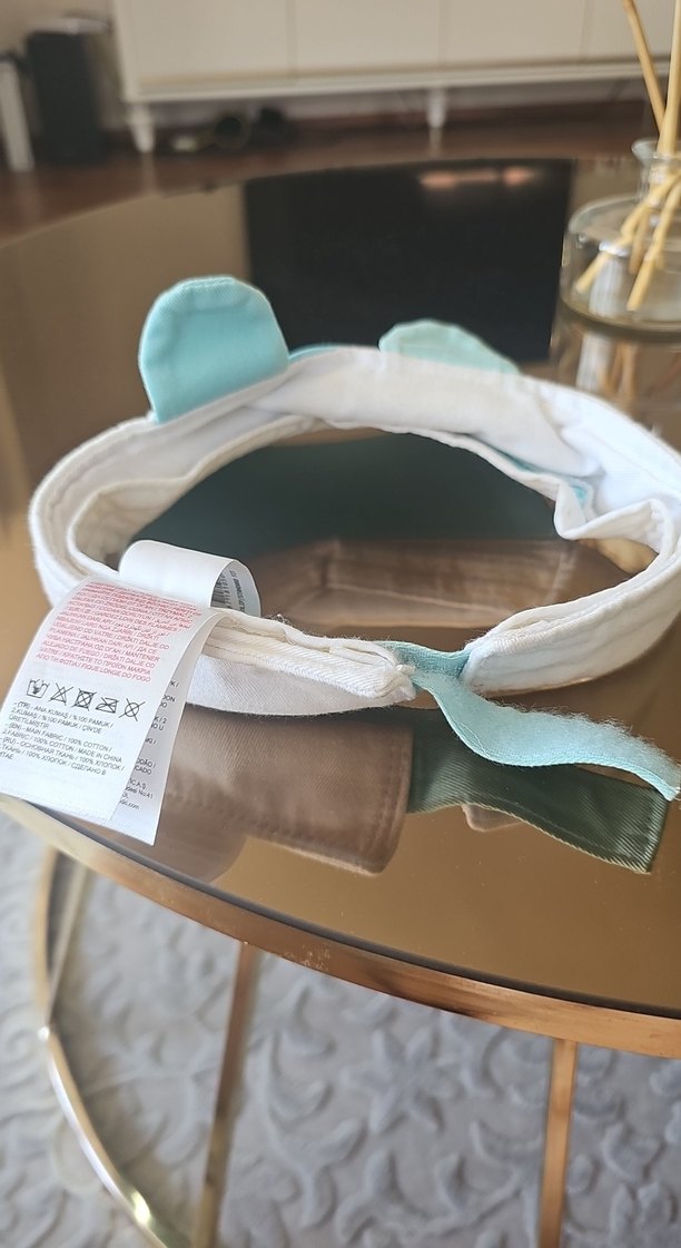 Mavi Baskılı Bebek Önlüğü Kulaklı şapka - Görsel 2