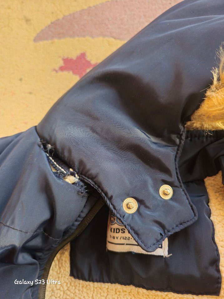 Kürklü Kapüşonlu Erkek Çocuk mont - Görsel 5