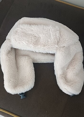 Diğer Peluş Şapka