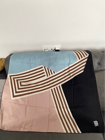 Levidor eşarp - Görsel 2