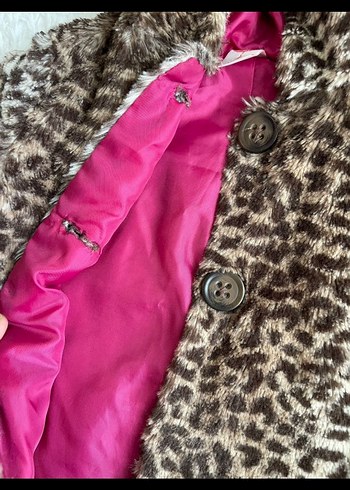 Kapüşonlu Leopar Desenli Kız Kürk Mont - Görsel 2