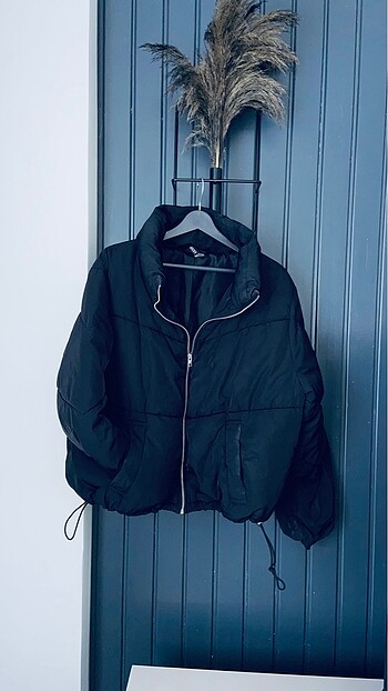 SATILDI Şişme mont~H&M