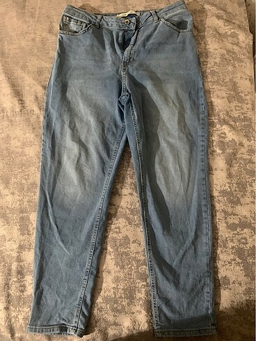 Mom jeans