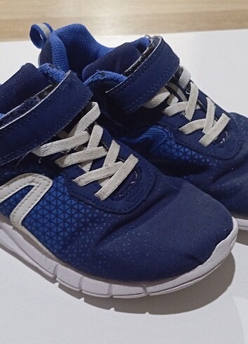 Decathlon erkek çocuk spor ayakkabı 