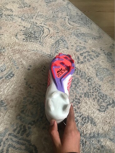 Nike air zoom modeli 37 numaradır