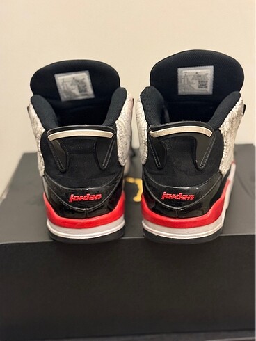 41 Beden Nike air jordan 2 özel seri