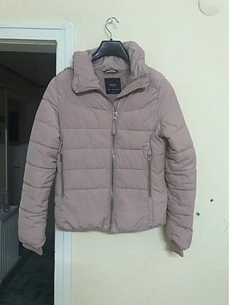 Bershka mont