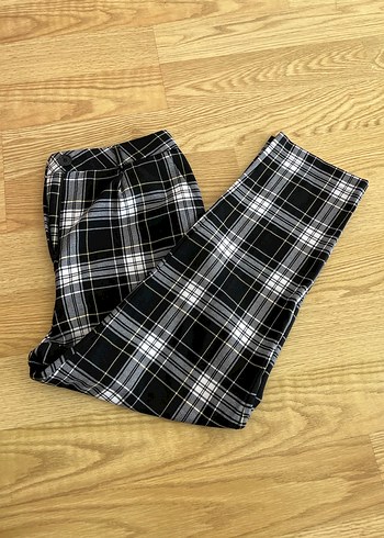 Kadın Gri Ekose Kumaş Pantolon - Görsel 3