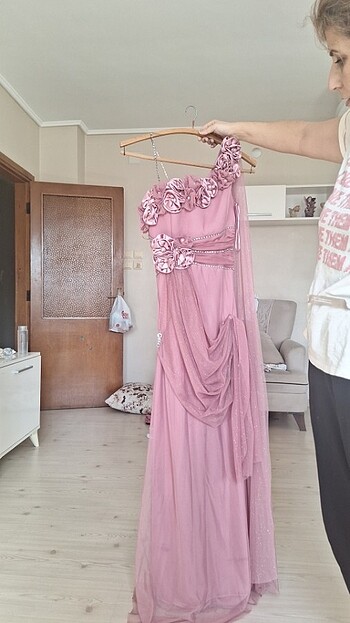 pembe uzun abiye 
