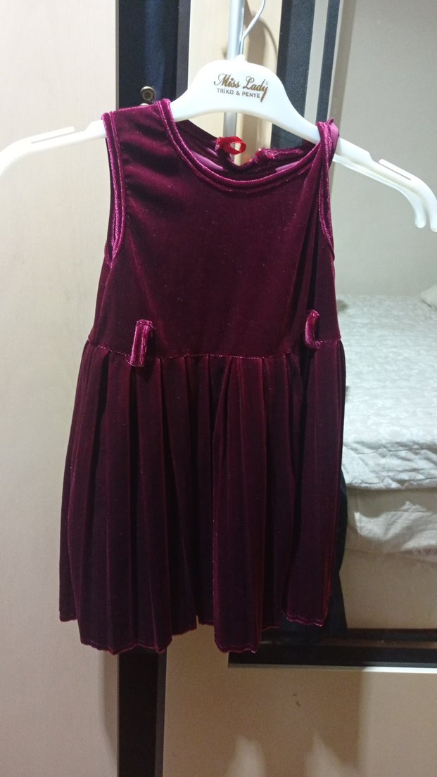 kadife pileli elbise - Görsel 2