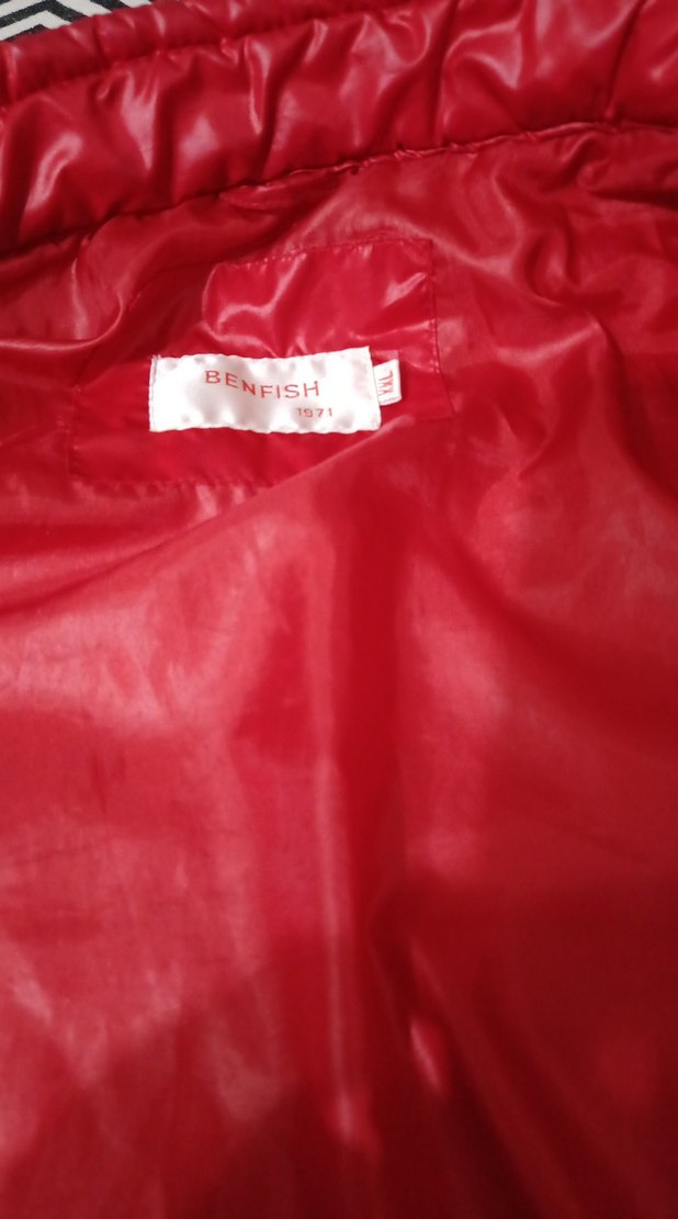 Kırmızı Parlak erkek mont yenii - Görsel 5