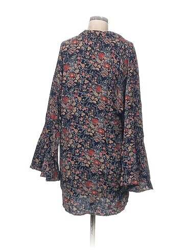 universal Beden Batik Kısa Elbise %70 İndirimli.
