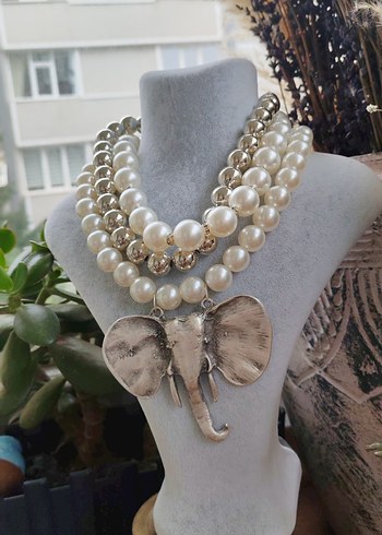 Uzun Beyaz Boncuklu Bohem Kadın Kolye - Görsel 3