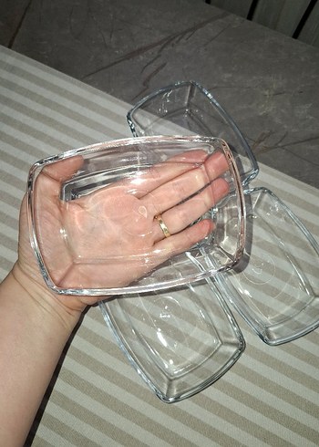 Vintage Tarzda Dört Parça Cam Tabak - Görsel 3