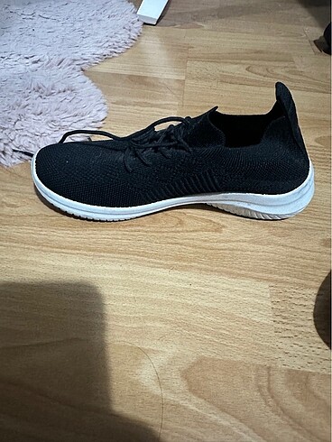 Diğer garceland deichmann spor ayakkabi