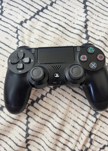 PS4 SLİM konsol - Görsel 2