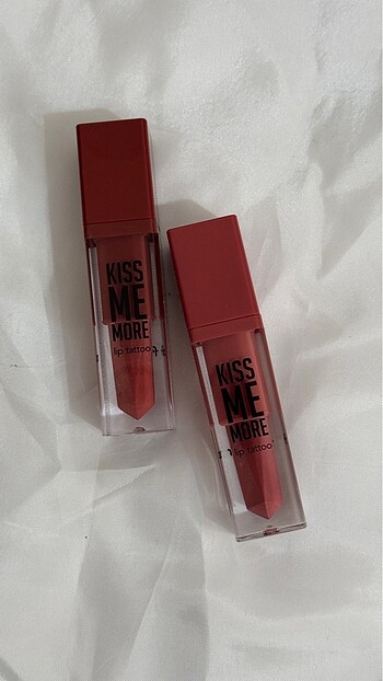 Flormar kiss me ruj