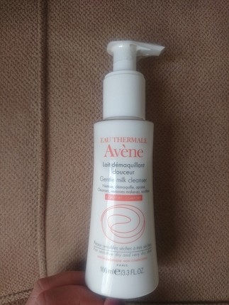 La Roche Posay yeni temizleyici avene 