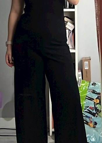 Siyah Halter Yaka Kadın Midi Tulum - Görsel 2