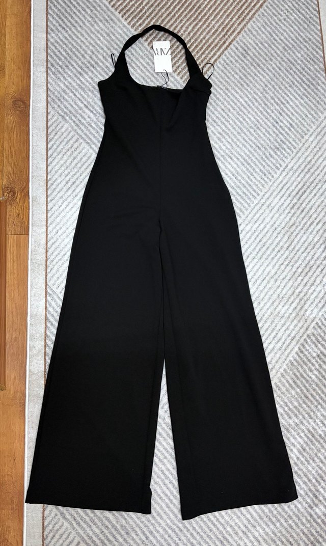 Siyah Halter Yaka Kadın Midi Tulum - Görsel 3