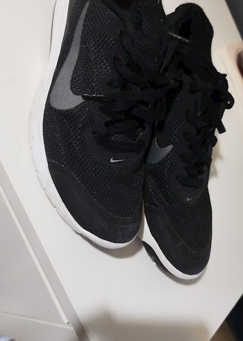 Siyah Bağcıklı Spor Kadın Sneakers