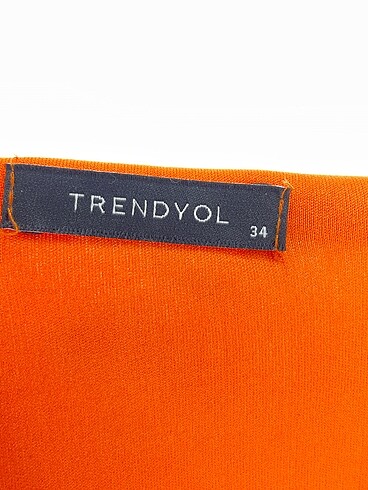 34 Beden çeşitli Renk Trendyol & Milla Kısa Elbise %70 İndirimli.