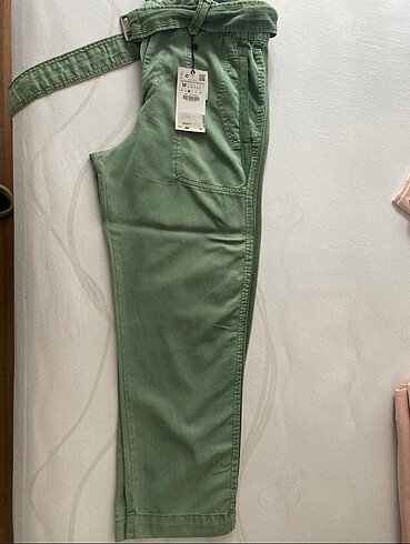 Zara pantolon.hiç kullanılmadı. Etiketli