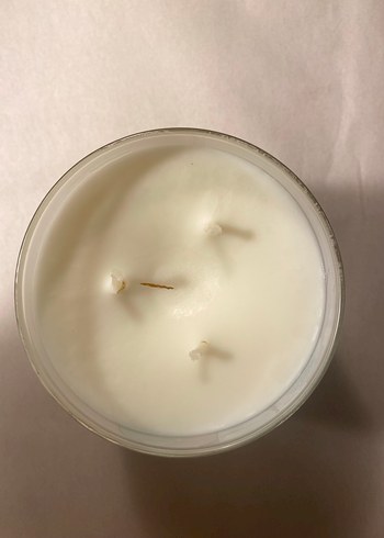 Beyaz Parlak Mum | White Barn - Görsel 3