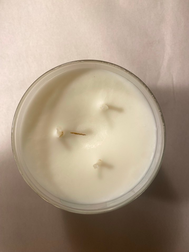 Beyaz Parlak Mum | White Barn - Görsel 3