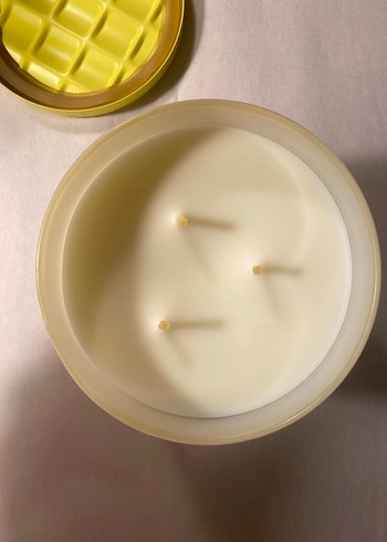 Sarı Kapaklı Tatlı Çay ve Limonata Kokulu Mum - Görsel 3