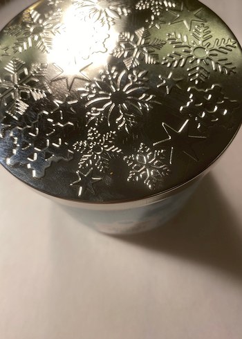 Bath & Body Works Snowy Coconut Frost Mum - Görsel 2