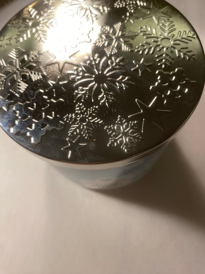 Bath & Body Works Snowy Coconut Frost Mum - Görsel 2