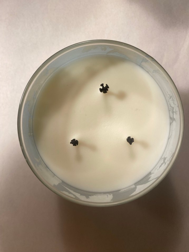 Bath & Body Works Snowy Coconut Frost Mum - Görsel 4