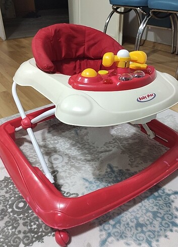 Müzikli bebek yürüteci 