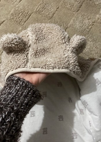 Kapüşonlu Gri Erkek Çocuk Kürklü Mont - Görsel 3