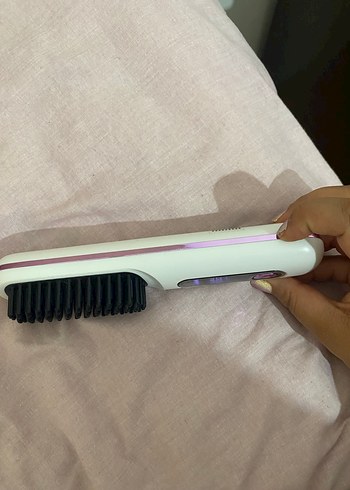 Dijital Ekranlı Beyaz Saç Düzleştirici - Görsel 3