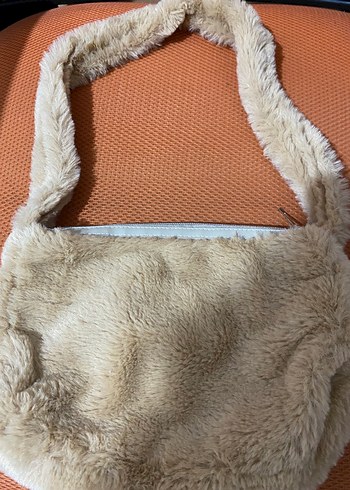 Bej Peluş Detaylı Kadın Omuz Çantası - Görsel 2