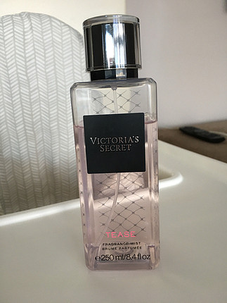 Victoria's Secret Kadın Vücut Spreyi Tease 250 ml Kadın Vücut Sp